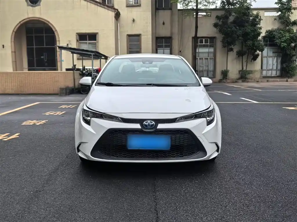 Toyota Levin 2021 Dual Hybrid 1.8H E-CVT Leading Edition фото 25
