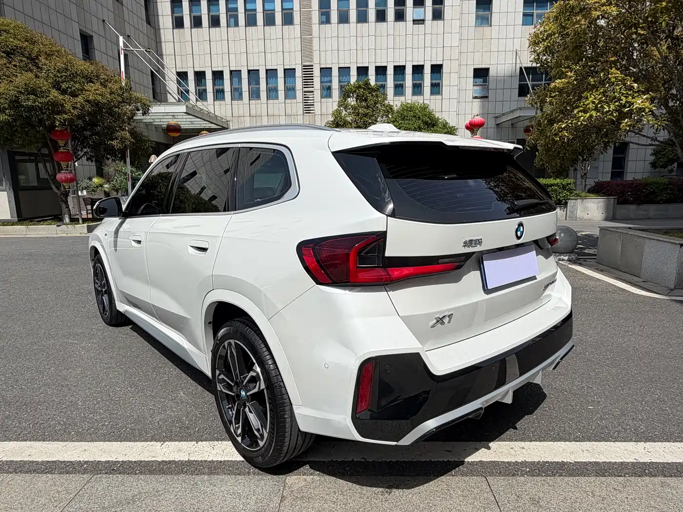 BMW X1 2023 sDrive25Li M Sport Package фото 6