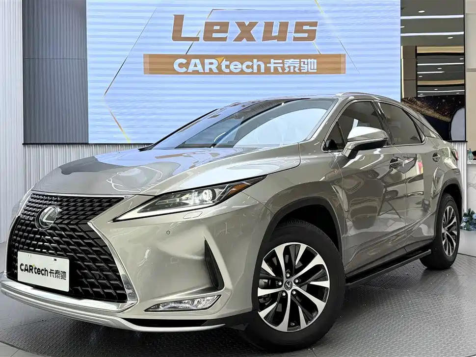 Lexus RX 2020 Facelift 300 2WD Comfort Edition