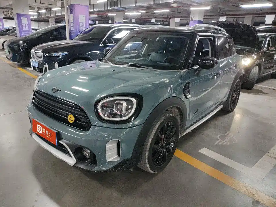 Фото 1 - MINI COUNTRYMAN