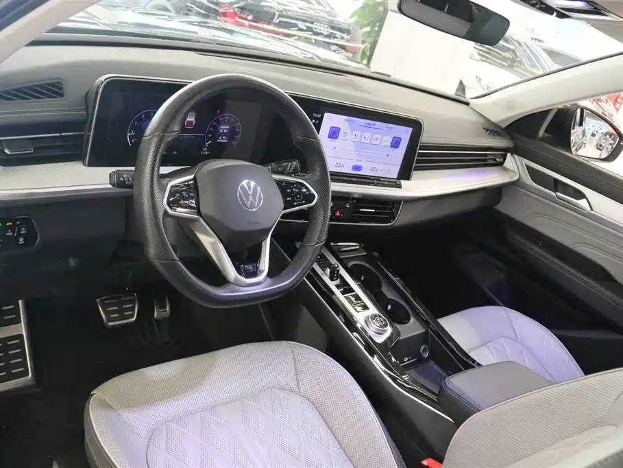 Volkswagen Talagon 2023 380TSI 4WD R-Line Touring Edition фото 11