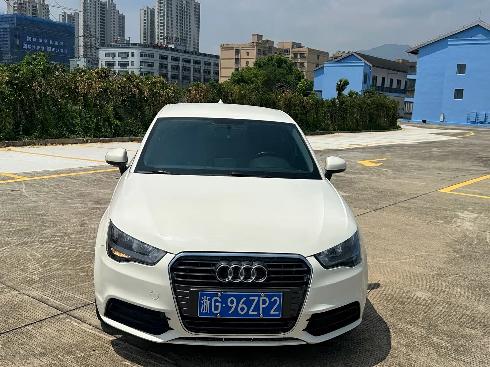 Фото 2 - Audi A1