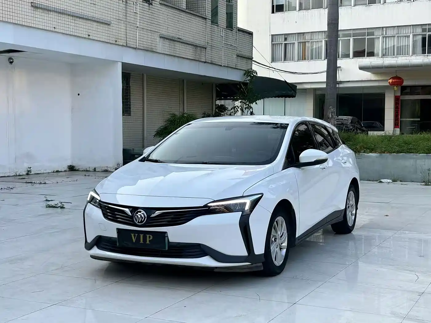 Фото 1 - Buick Velite 6