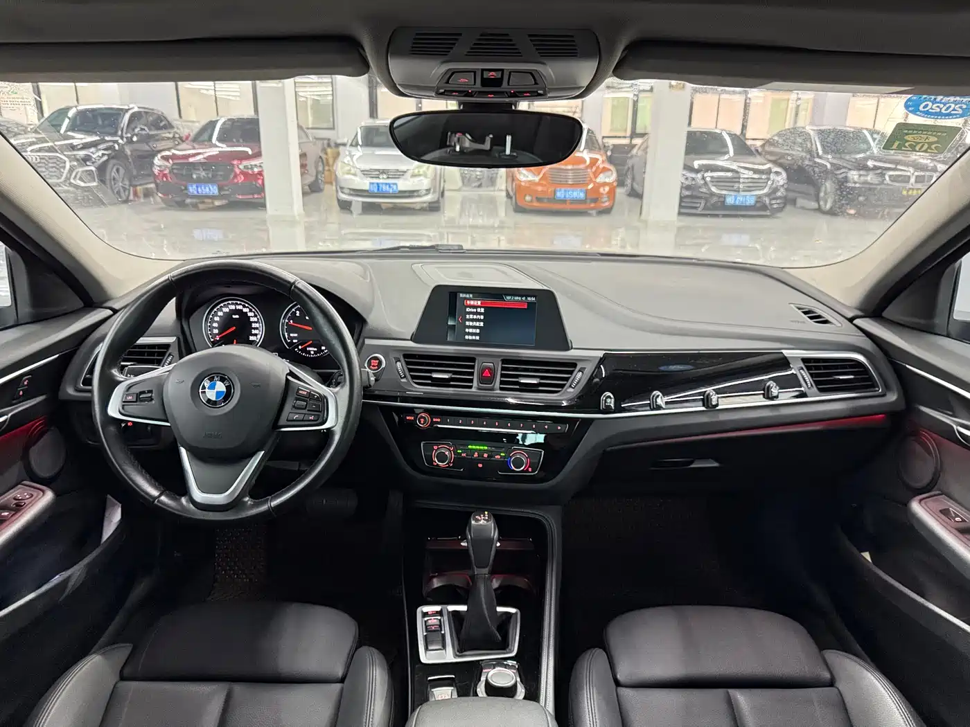 BMW 1 Series 2018 Facelift 118i Sport фото 10