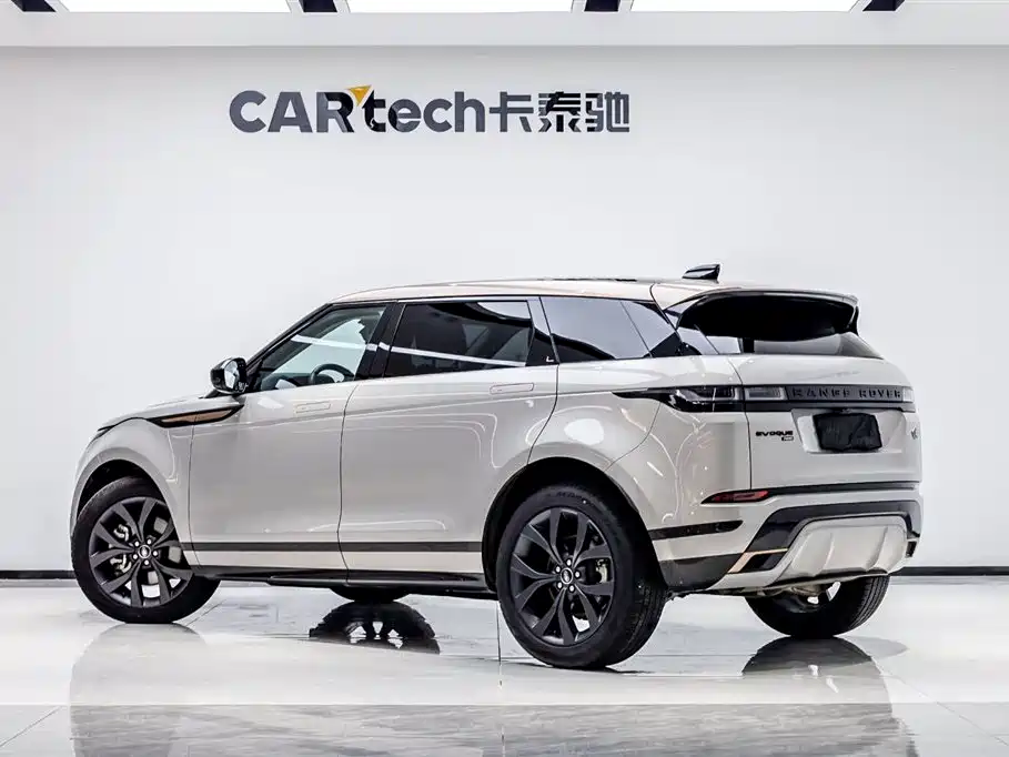 Land Rover Range Rover Evoque 2023 Range Rover Evoque L 249PS Corinthian Bronze Special Edition фото 4