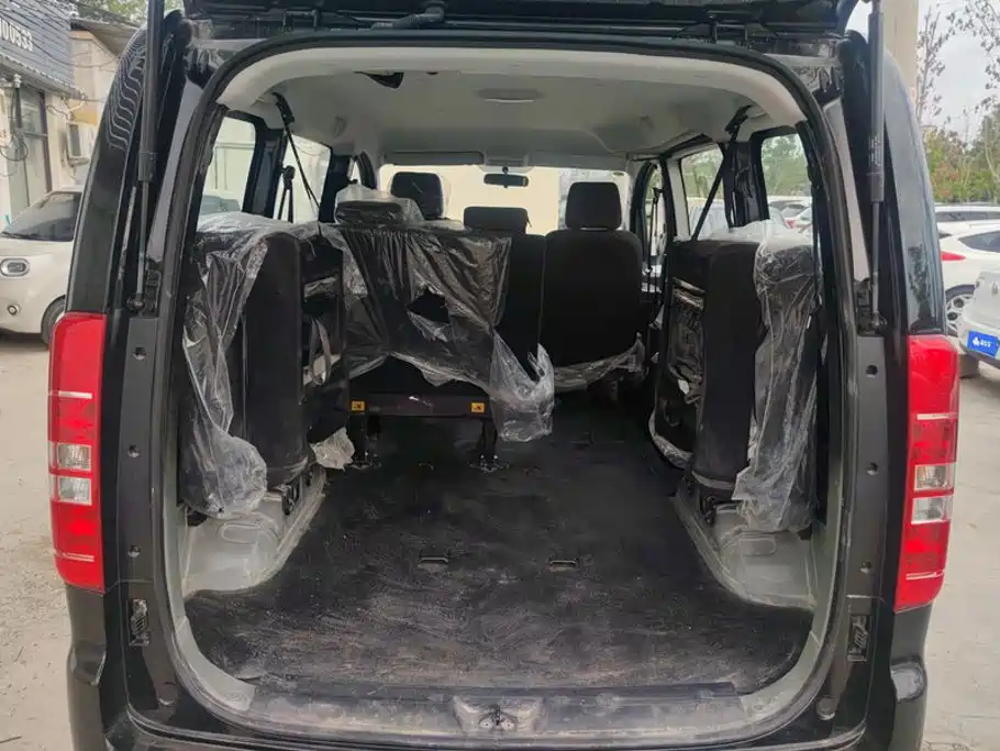 JAC Refine M3 2026 2023 1.8L 7/8-seater Comfort Edition
