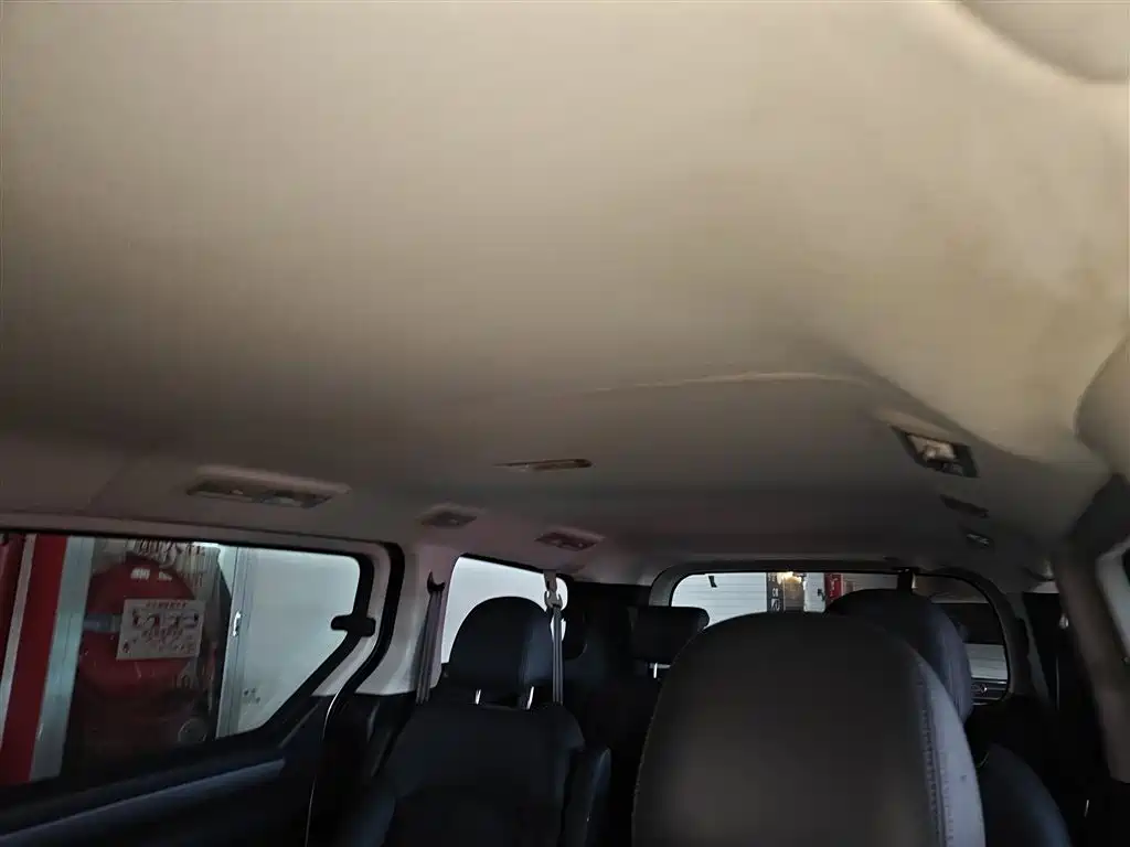 SAIC Maxus Maxus G10 2021 2.0T Automatic Elite Edition Gasoline 7-Seater фото 14