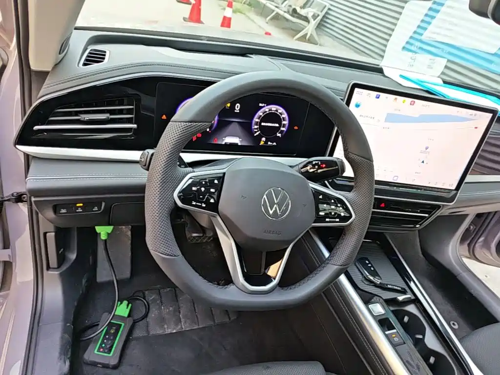Фото 11 - Volkswagen Passat