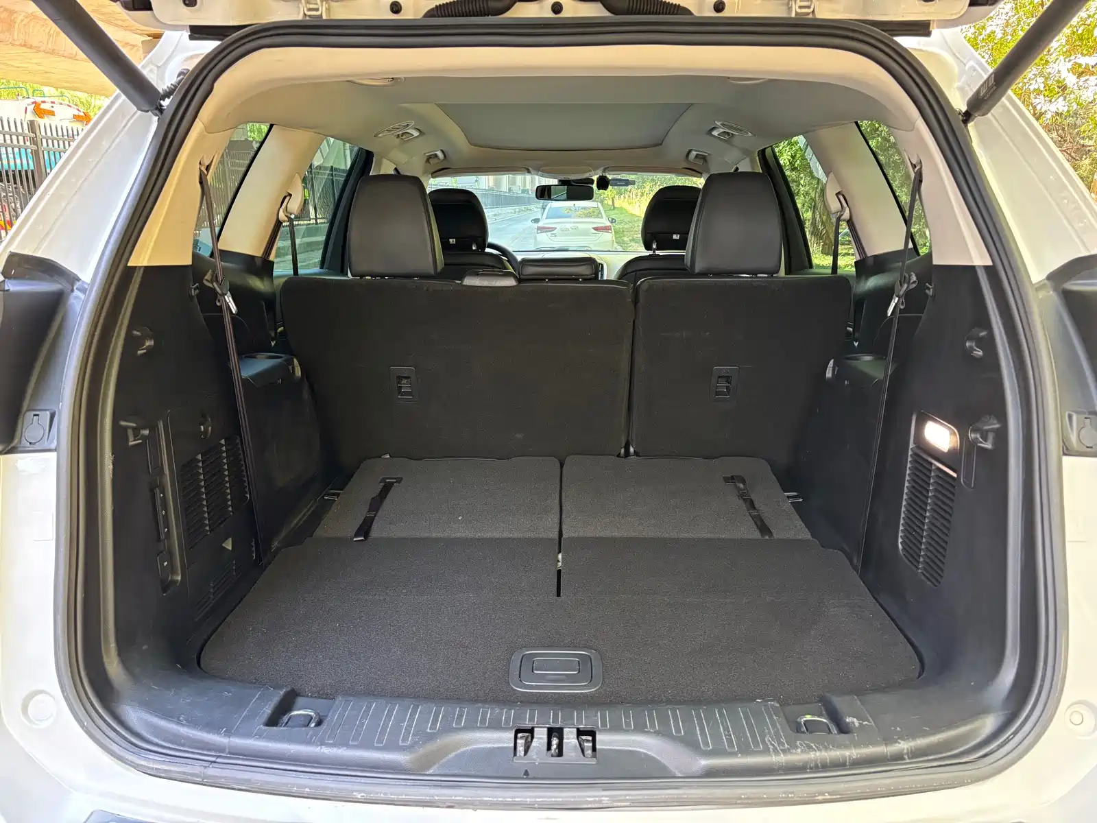 Фото 17 - Ford Edge