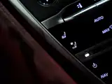 Фото 4 - Aston Martin DB11