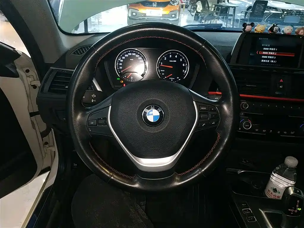 BMW 2 Series (Import) 2019 225i Sport Design Package фото 11