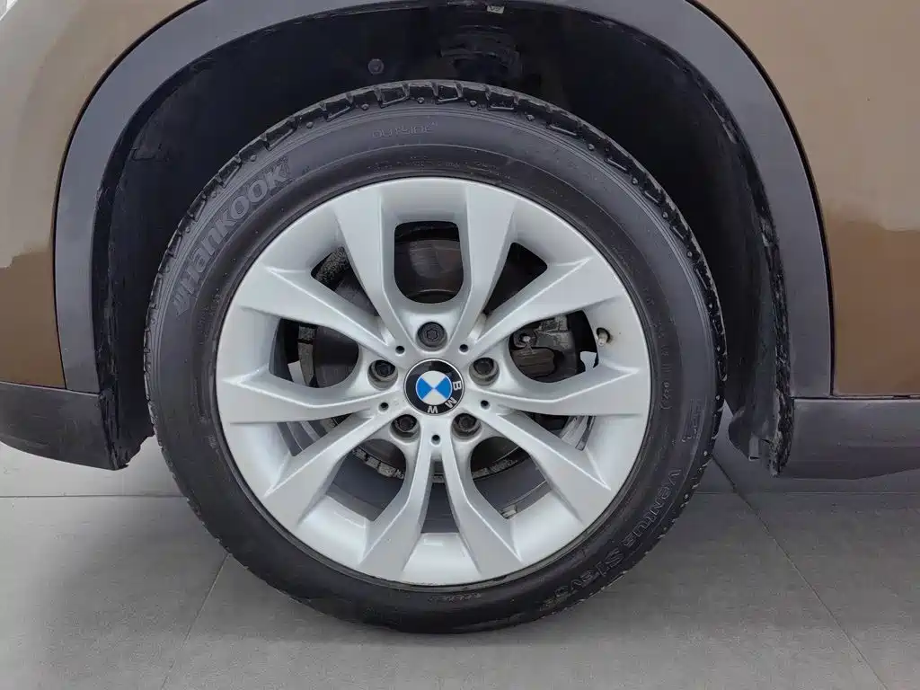 BMW X1 2013 2013 sDrive18i Fashion