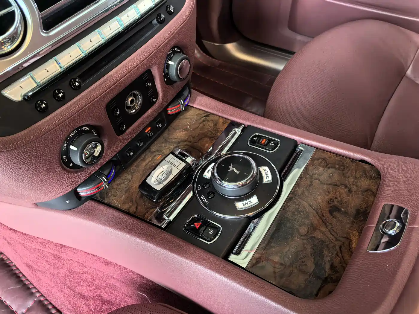 Rolls-Royce Ghost 2015 2014 6.6T Extended Edition