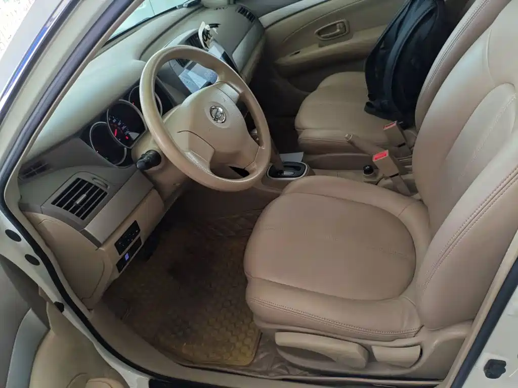 Фото 7 - Nissan Sylphy