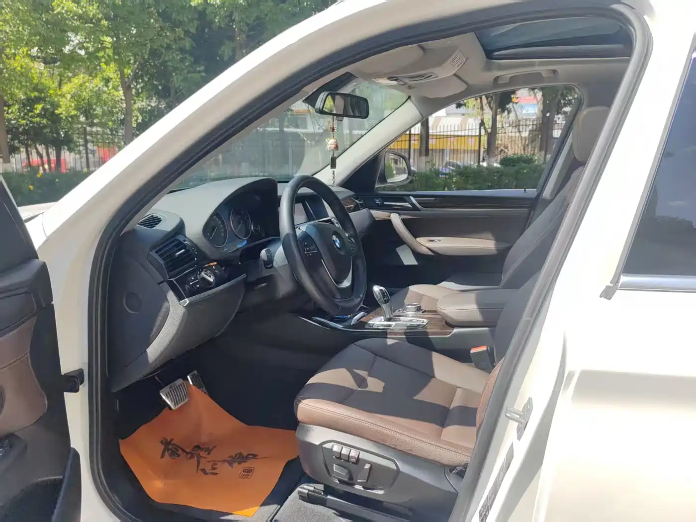 BMW X3 (Import) 2014 xDrive20i X Design Package фото 9