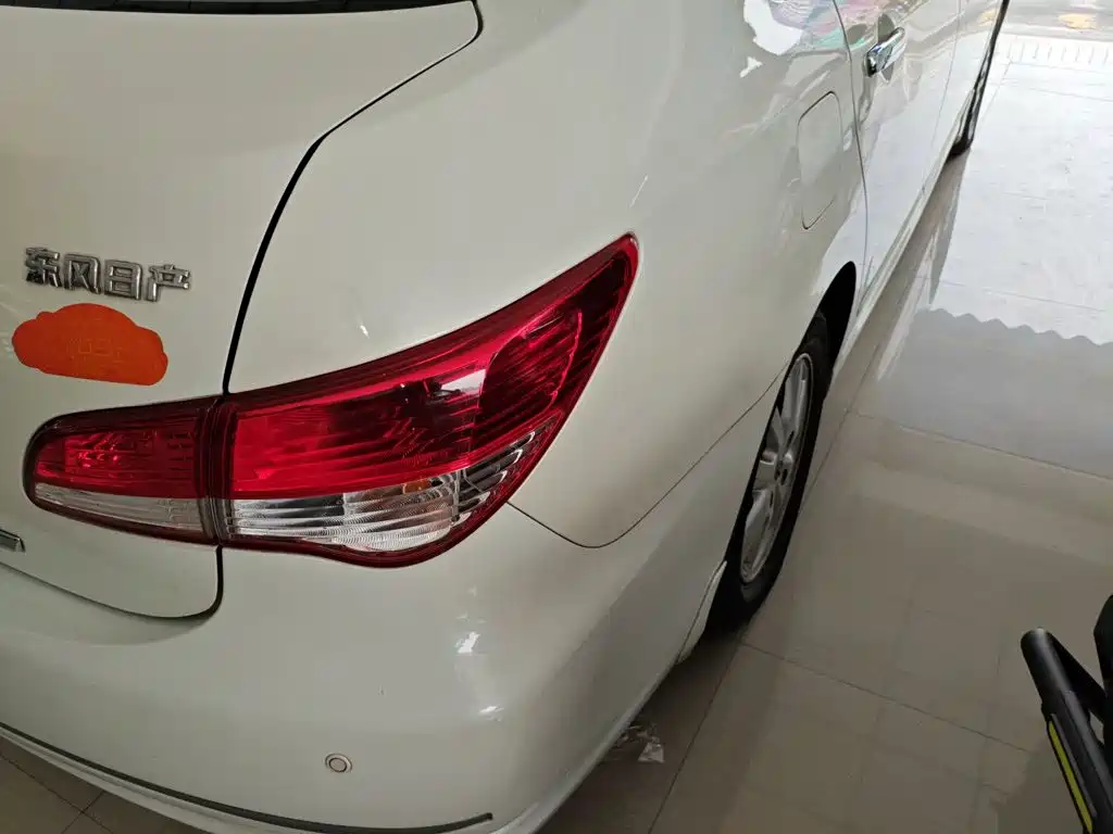 Фото 24 - Nissan Sylphy