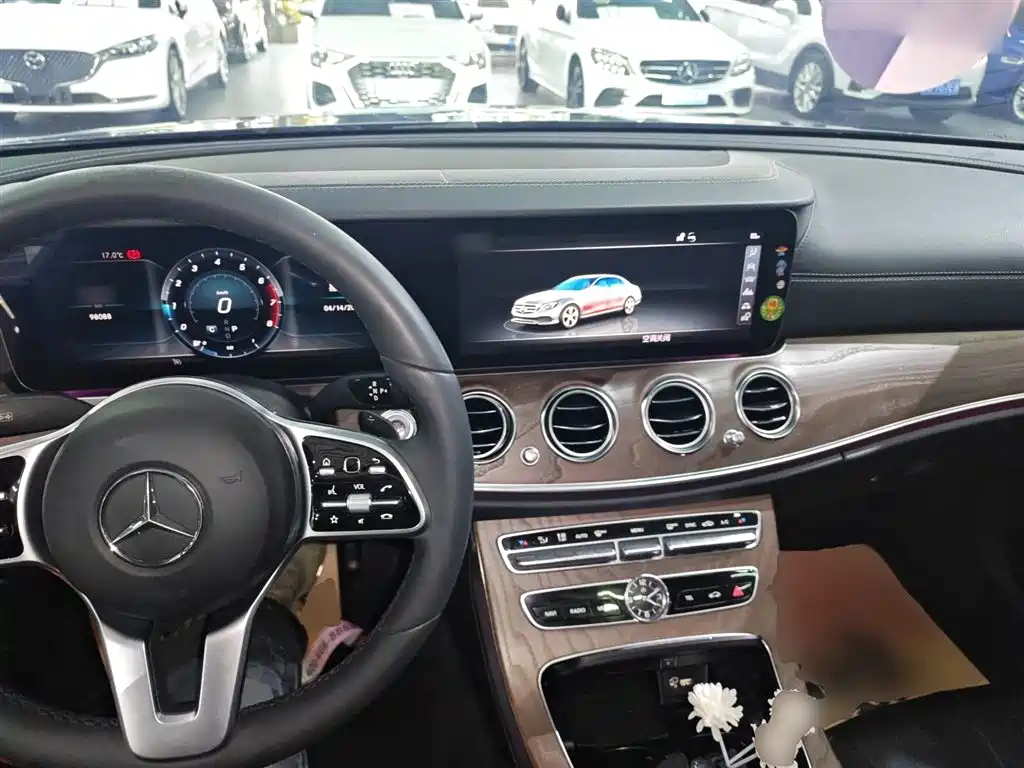Mercedes-Benz E-Class 2020 Facelift E 300 L Fashion фото 6