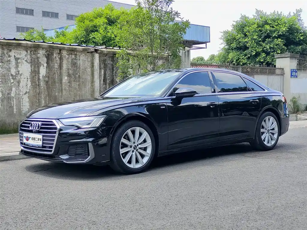 Audi A6L 2021 45 TFSI Exclusive Sport