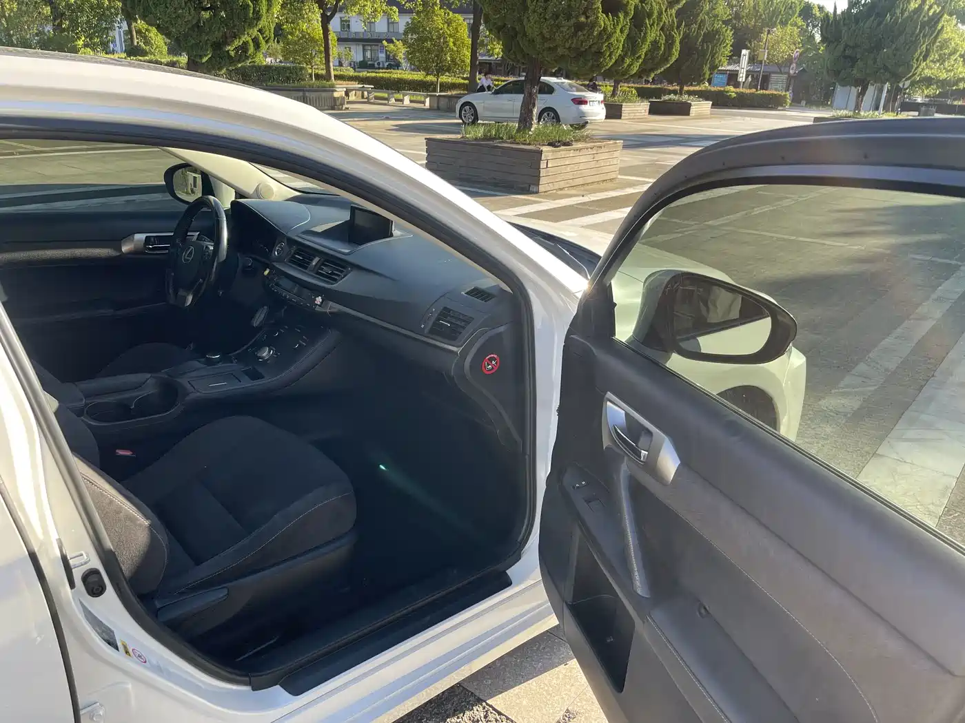 Lexus CT 2017 2014 CT200h Comfort Edition Dual Tone