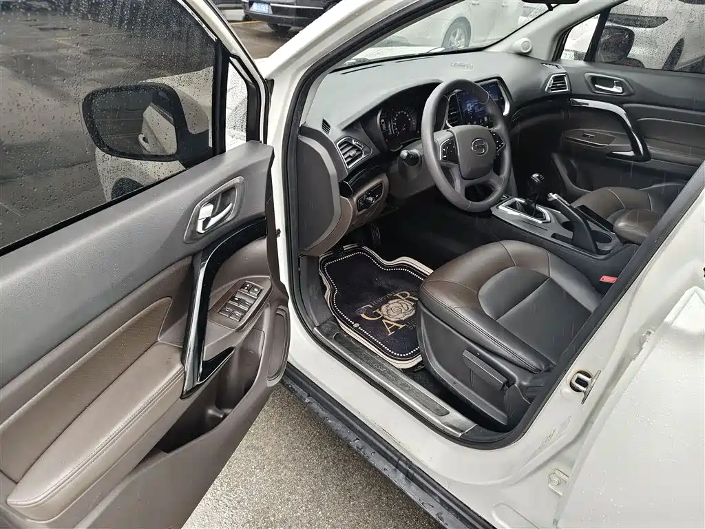 GAC Trumpchi Trumpchi GS4 2017 200T Manual 2WD Elite фото 16