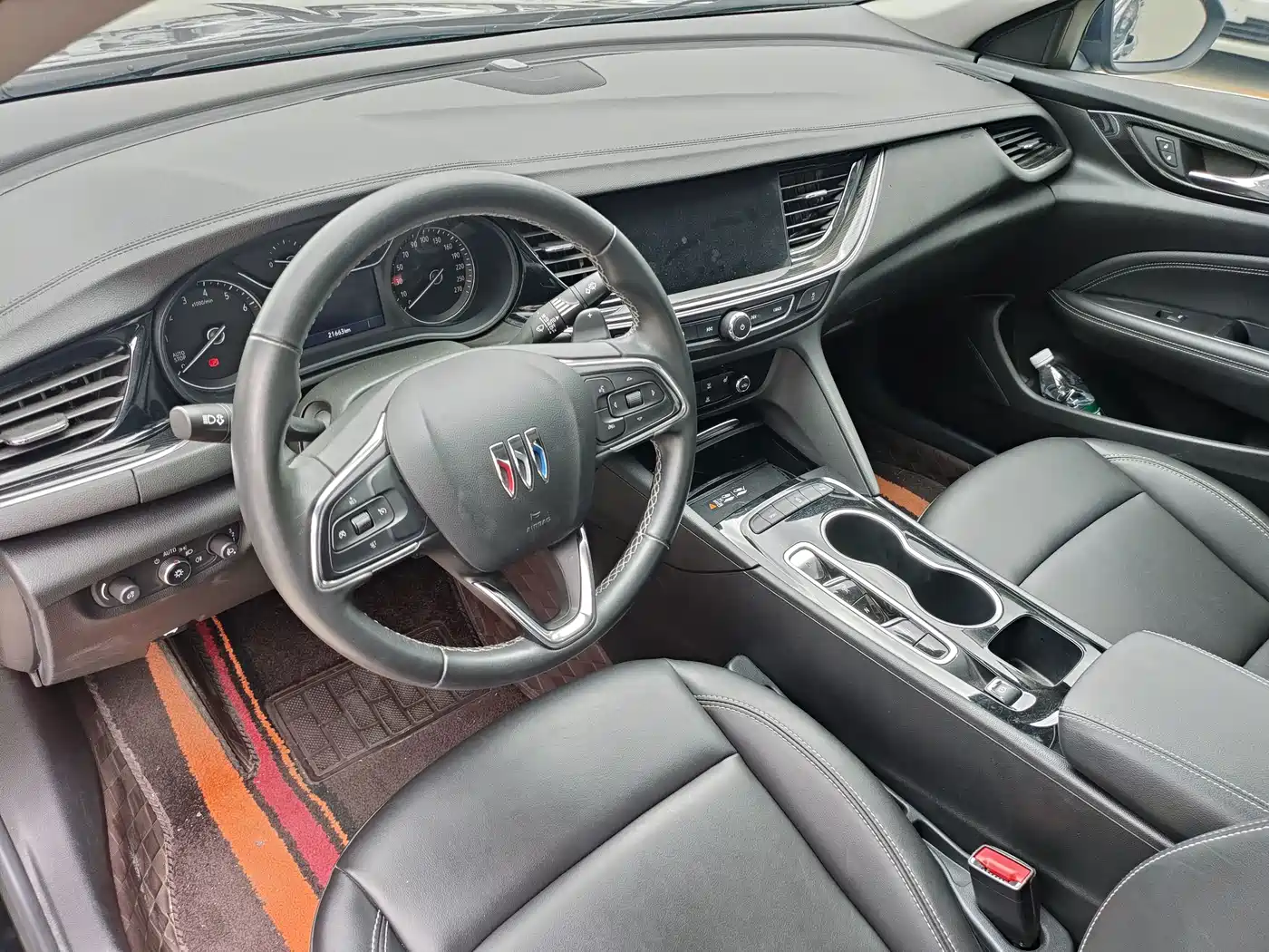Photo 6 - Buick Regal