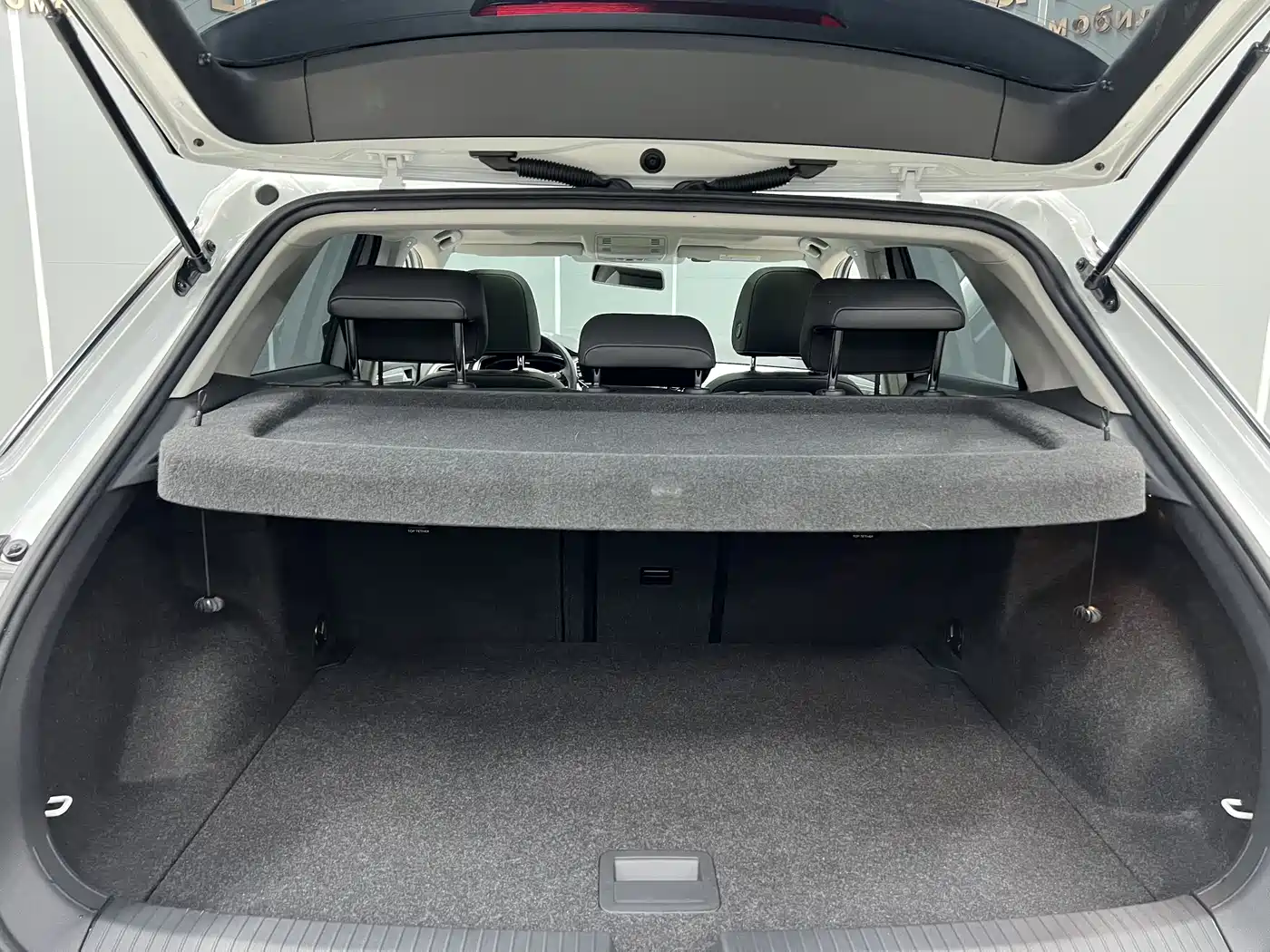 VOLKSWAGEN T ROC EXPLORING SONGS