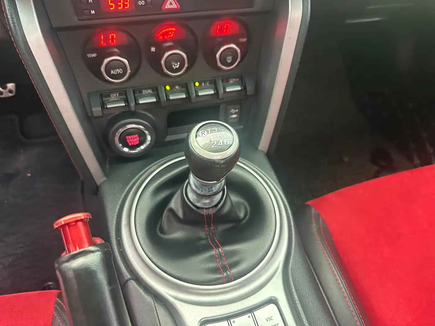 Toyota 86 2014 2013 2.0L Manual Luxury