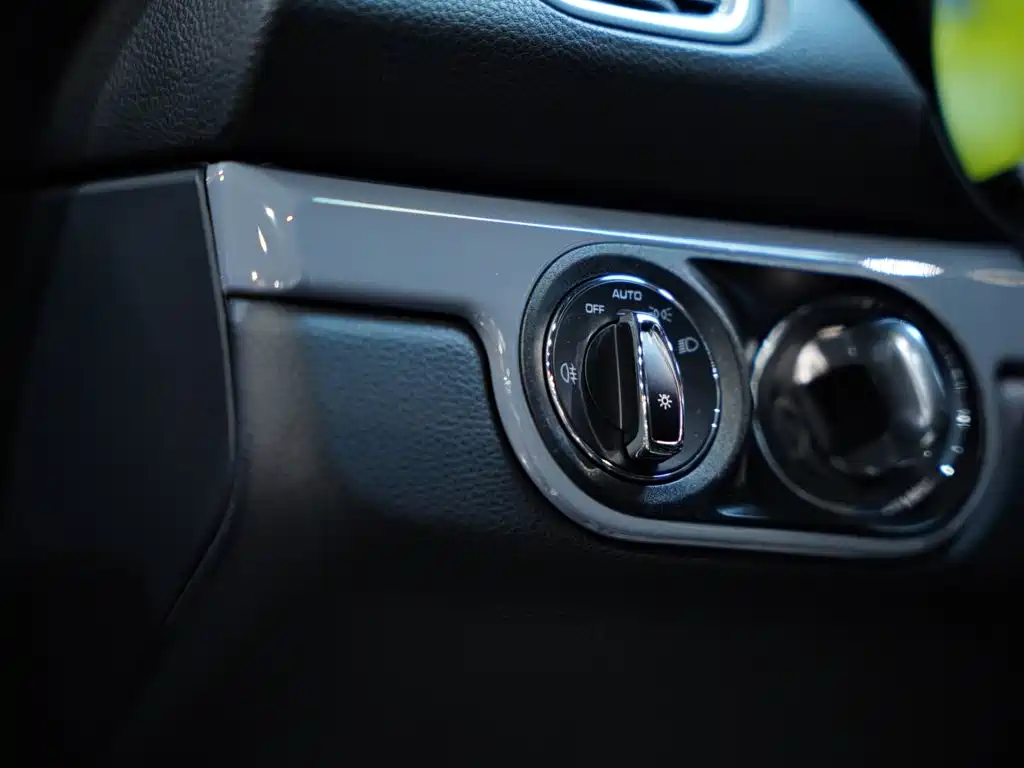 Photo 21 - Porsche 718