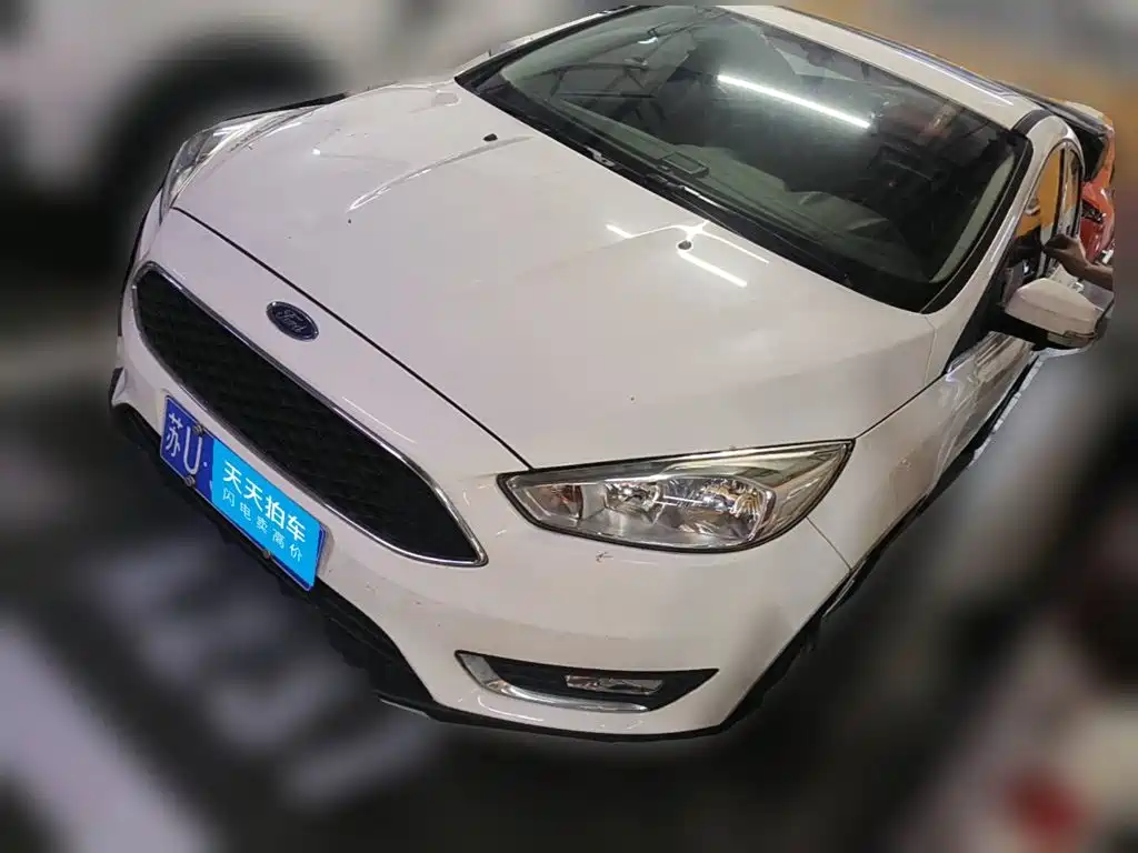 Photo 1 - Ford Focus