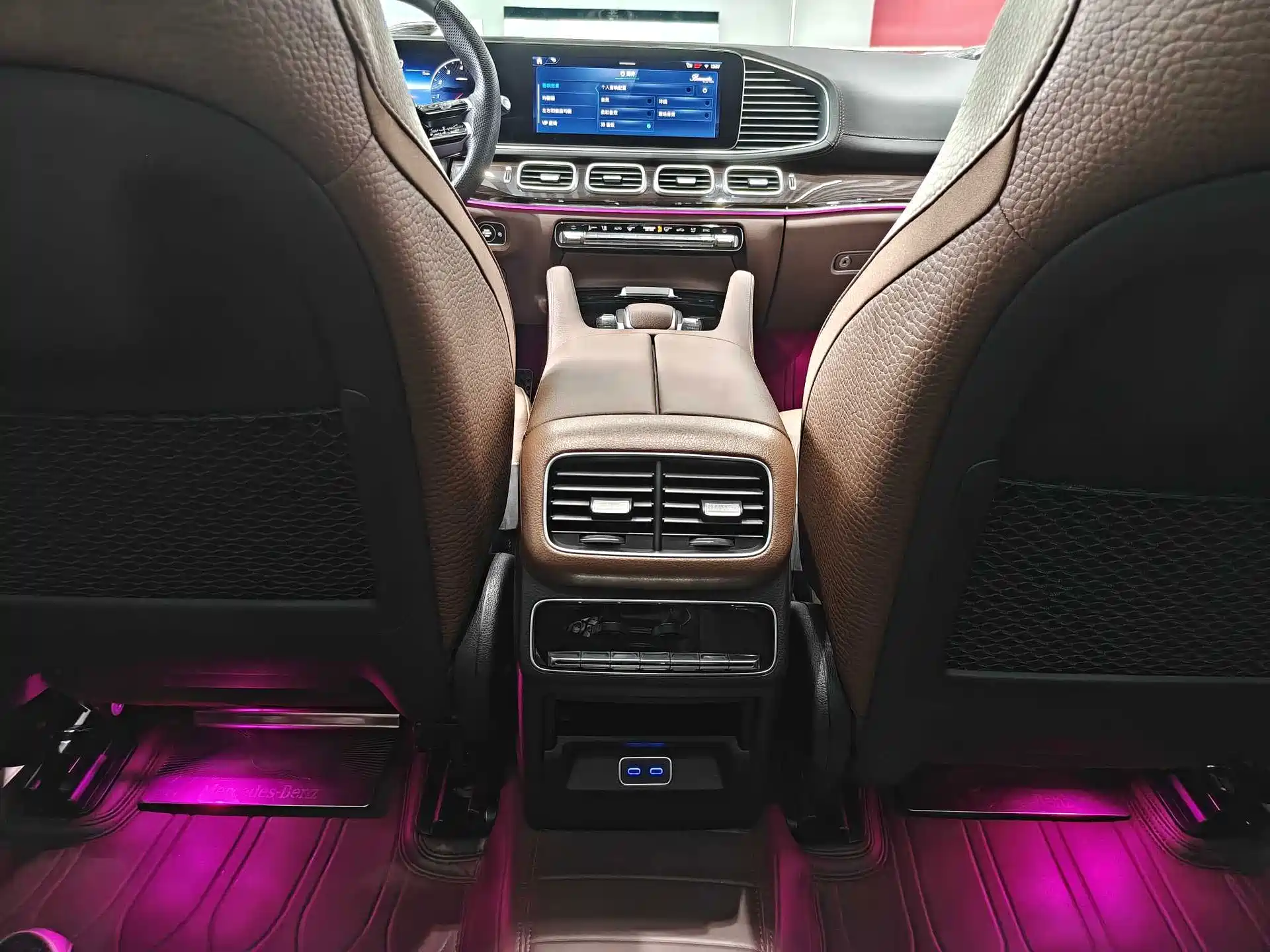 Фото 12 - Mercedes-Benz GLS