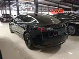 Фото 5 - Tesla Model 3