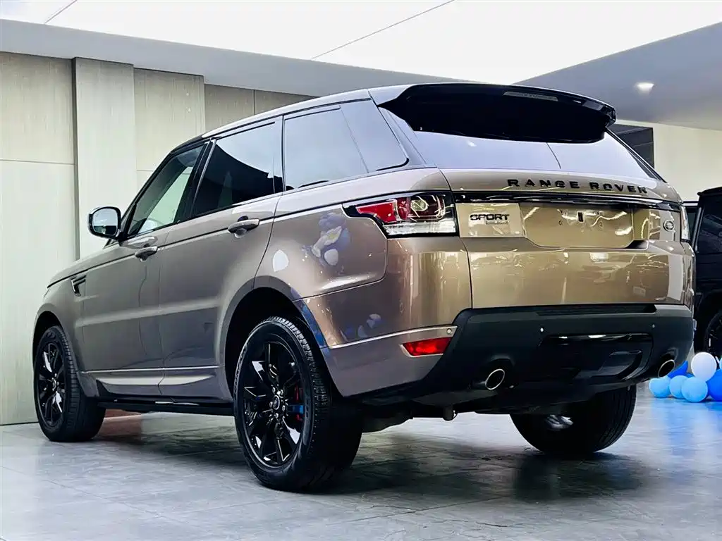 Land Rover Range Rover Sport 2016 Model 3.0 SC V6 HSE фото 6