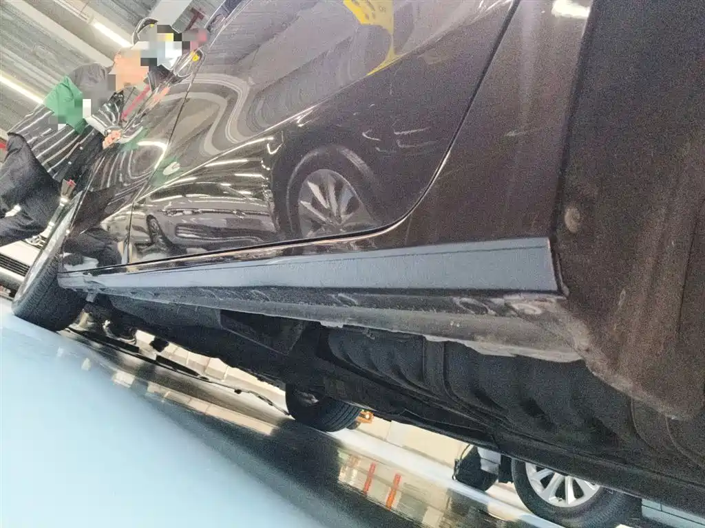 Buick GL8 2017 ES 28T Comfort Type China V фото 21