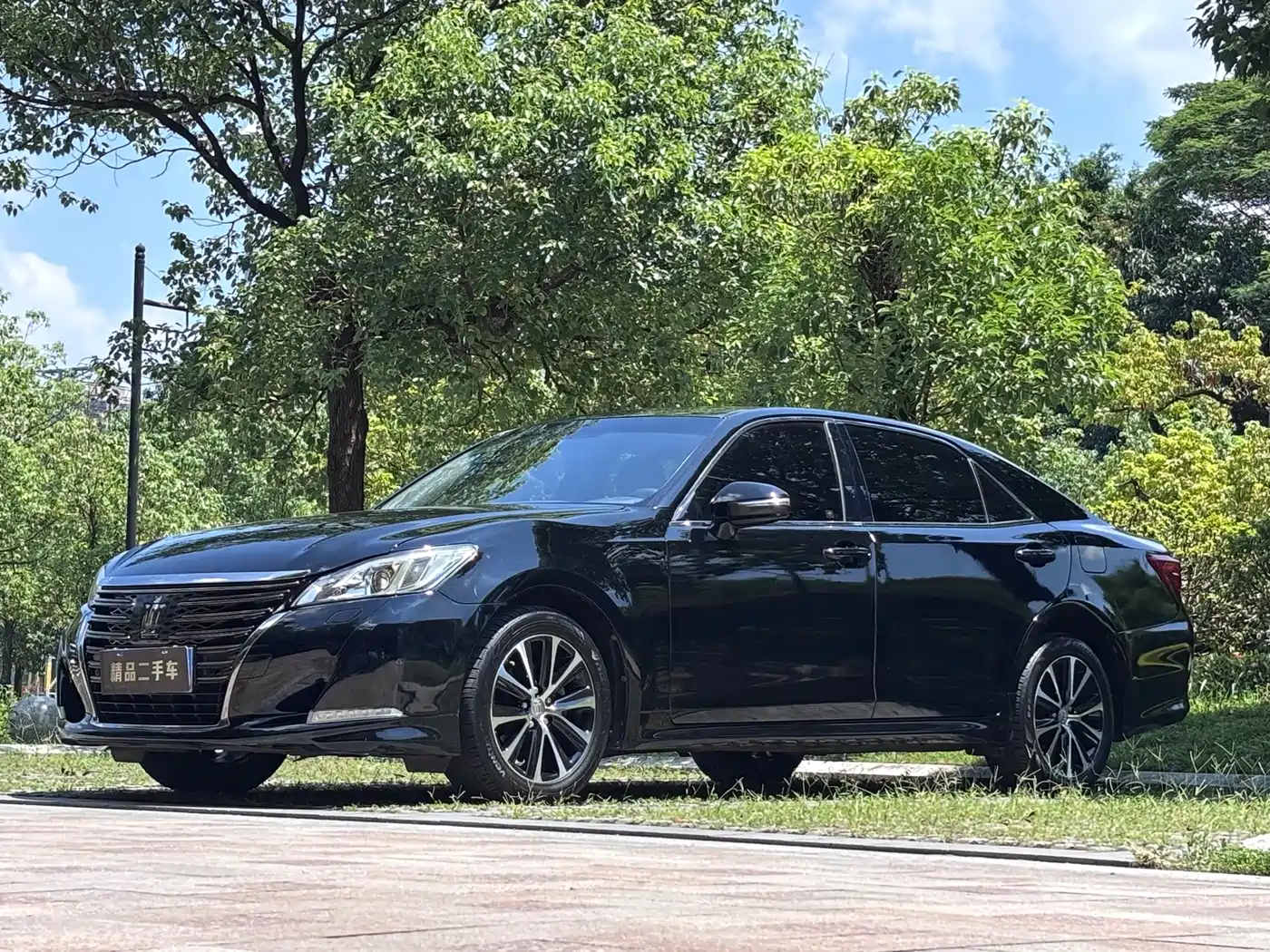 Toyota Crown 2019 2018 2.0T Fashion Edition
