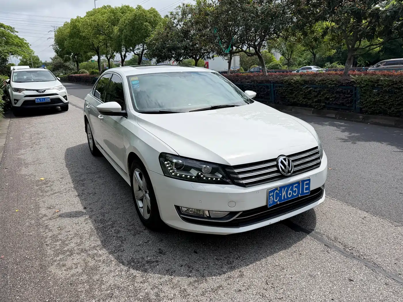 Volkswagen Passat 2013 1.8TSI DSG Yuzun фото 3