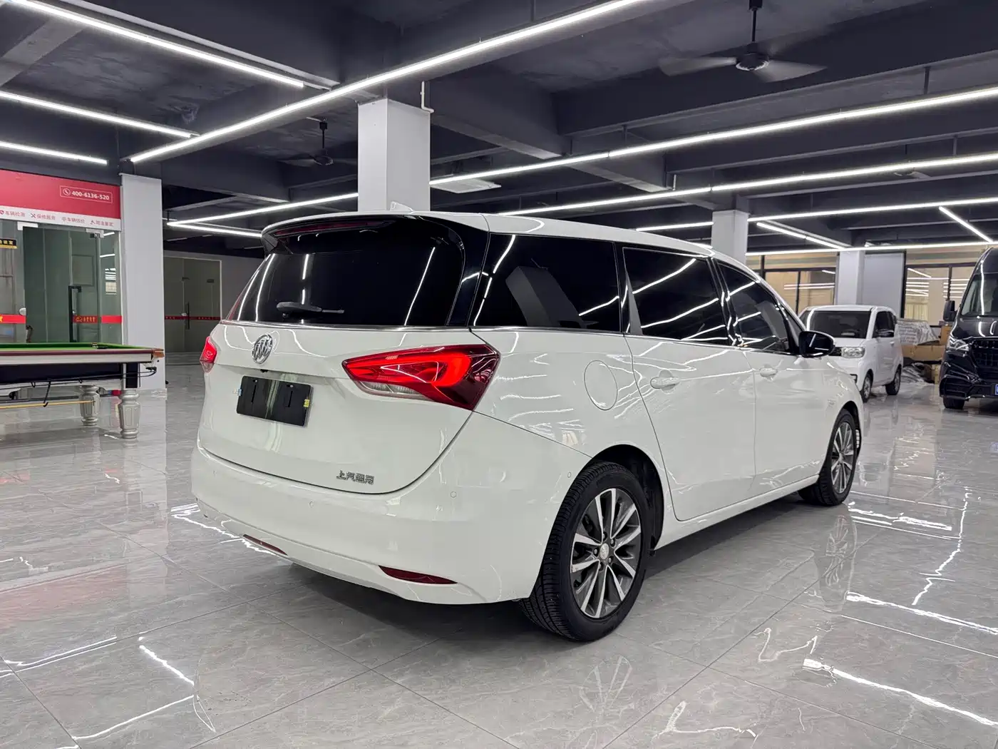 Buick GL6 2018 2018 18T 6-Seater Premium