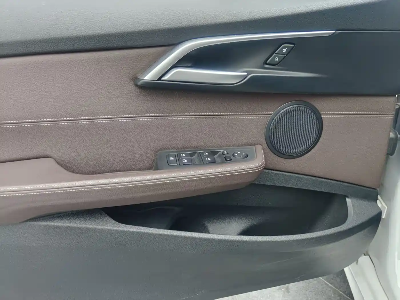 BMW 1 Series 2019 118i M Sport Package фото 9