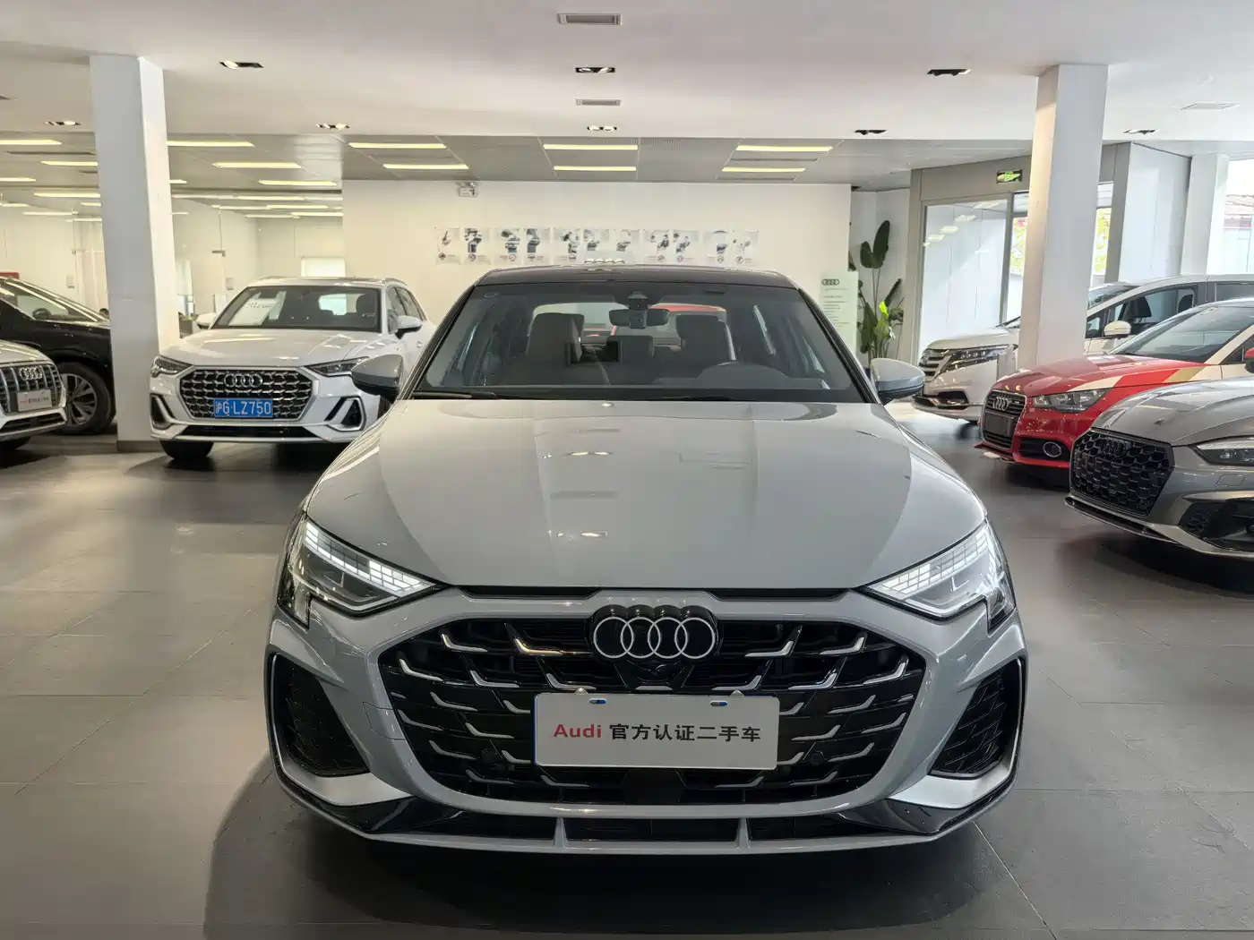 Audi A3 2025 A3L Limousine 35TFSI Flying Premium фото 2