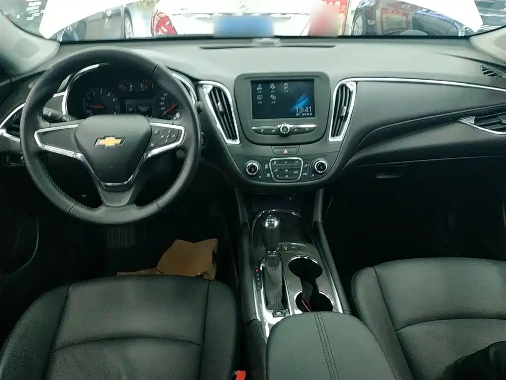 Chevrolet Malibu XL 2018 530T Auto RuiChi Edition фото 10