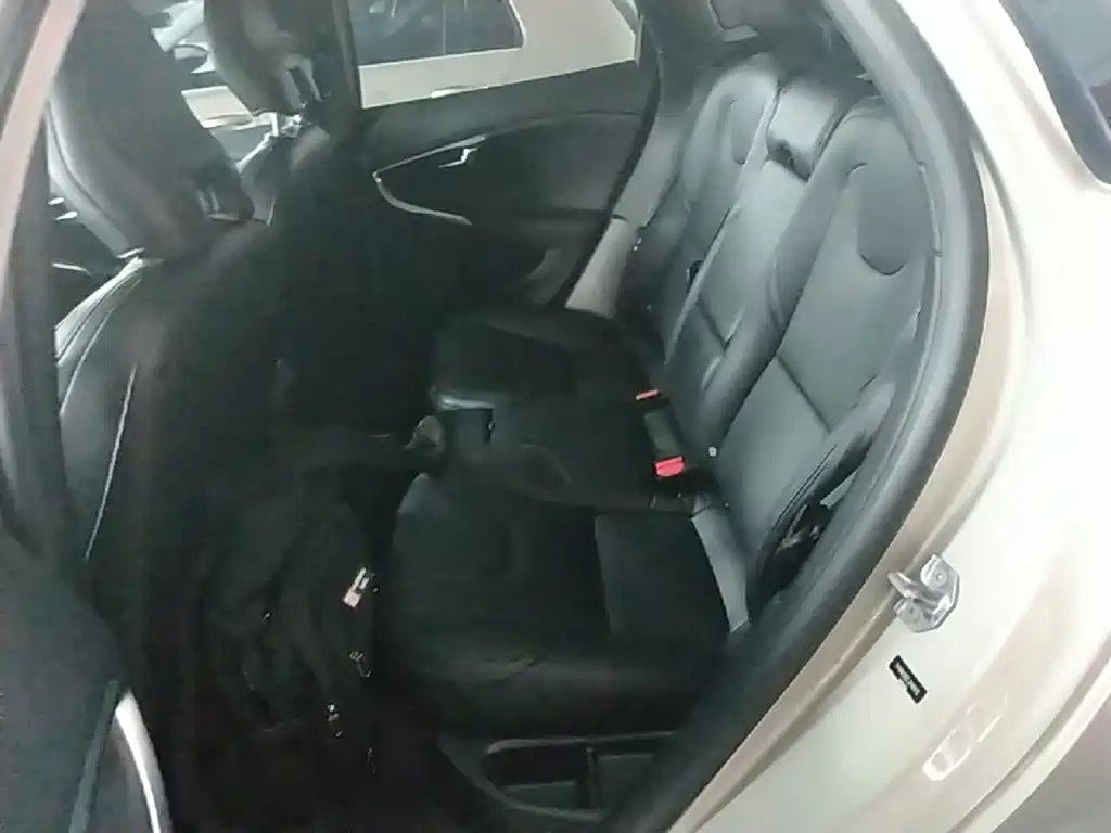 Volvo V40 2018 2018 T3 Inscription Edition