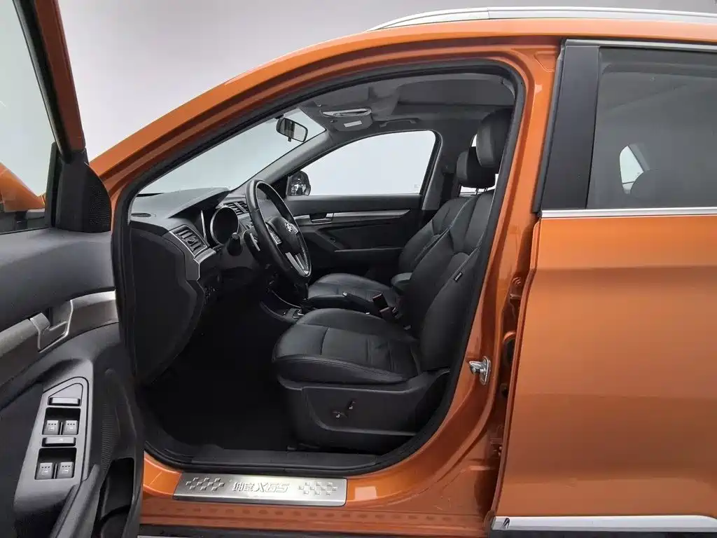 BAIC Senova X65 2015 2015 2.0T Automatic Elite