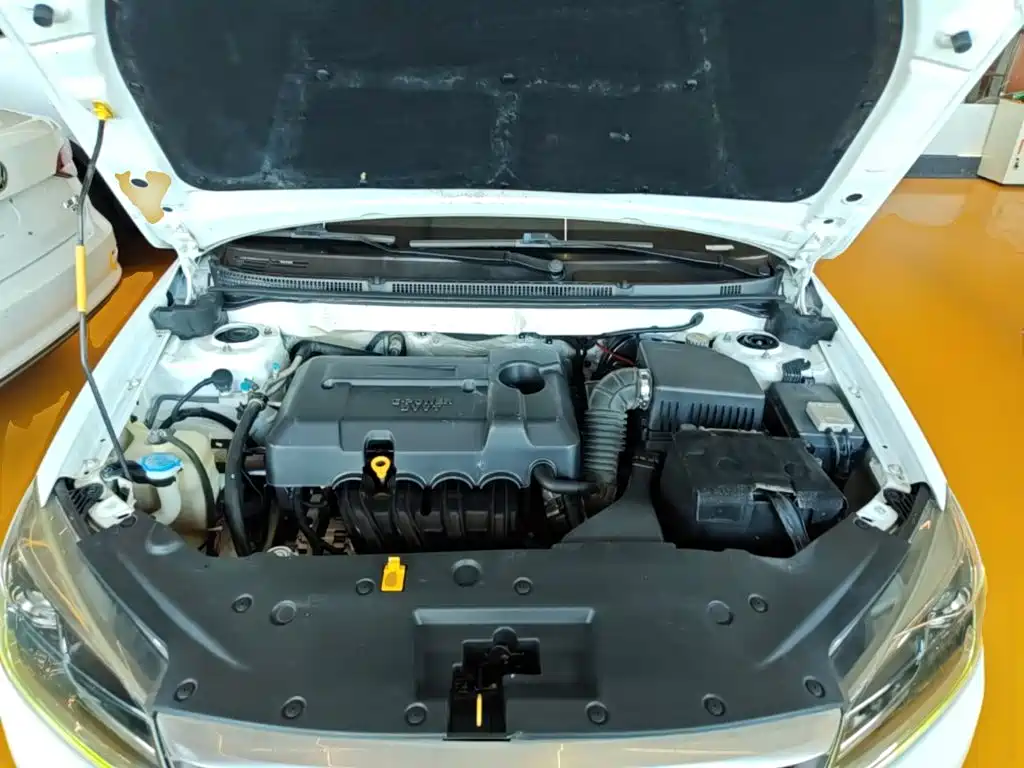 Фото 20 - Geely Vision S1