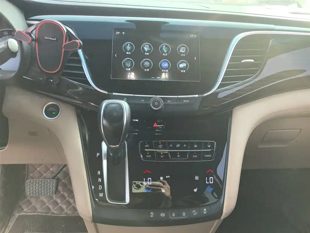 Buick GL8 2018 ES 28T Luxury Type China VI фото 13
