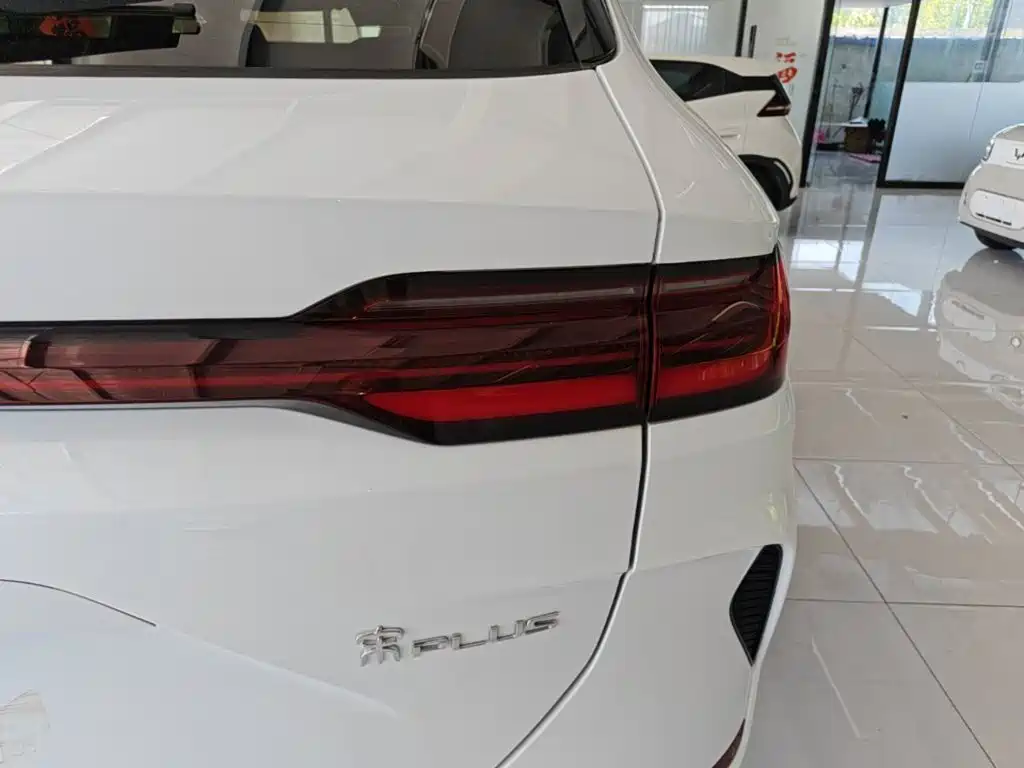 BYD Song PLUS PHEV 2026 2025 DM-i 112KM Honor
