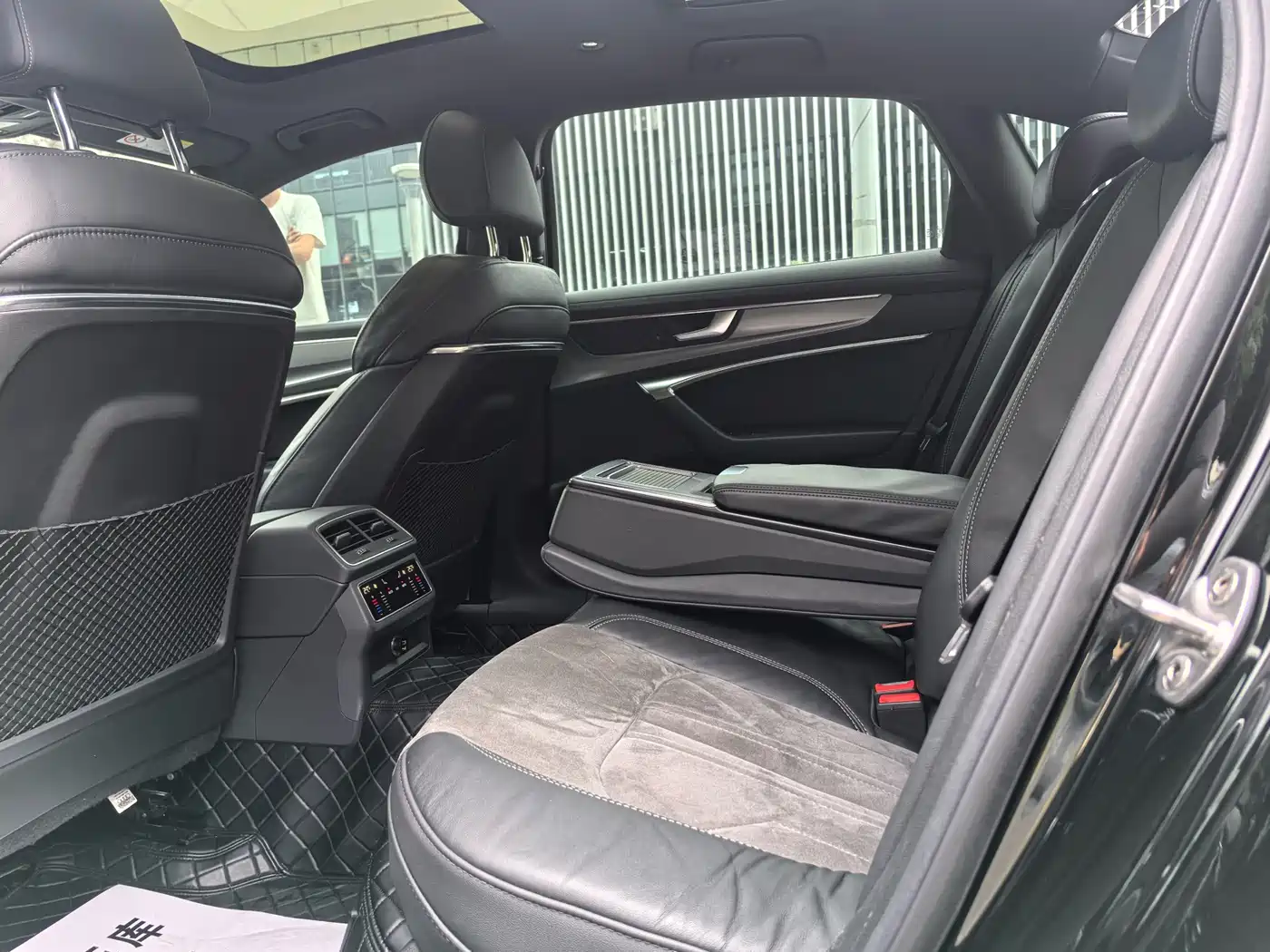 Audi A6L 2022 45 TFSI quattro Premium Dynamic фото 15
