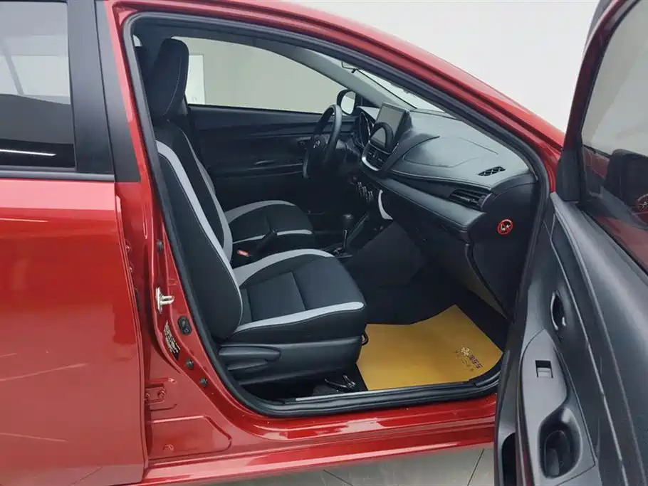 Toyota YARiS L Zhi Xuan 2020 1.5L CVT Leading Edition фото 8