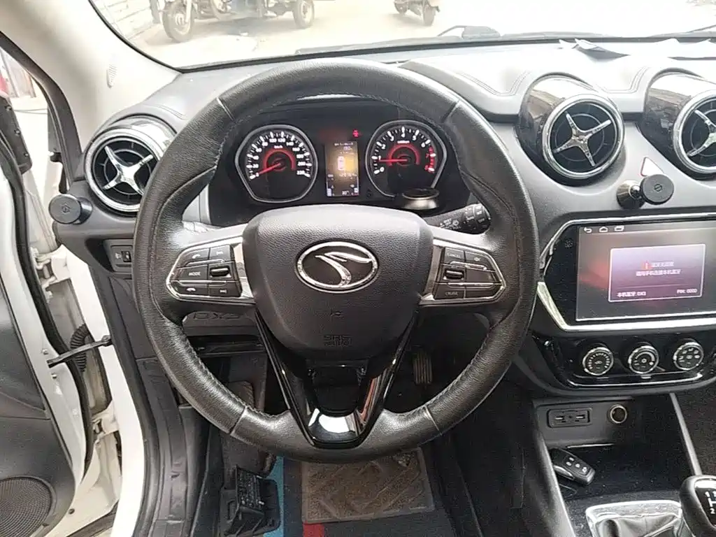 Soueast DX3 2018 2018 1.5L Manual Premium