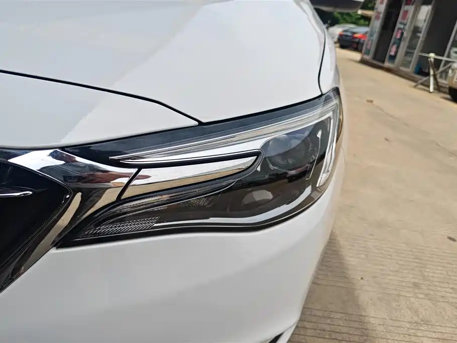 Buick Excelle 2019 18T Automatic Connected Elite (China V) фото 5
