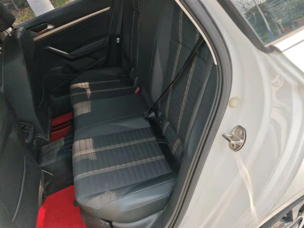 Volkswagen Lavida 2022 1.5L Auto Vision Edition фото 15