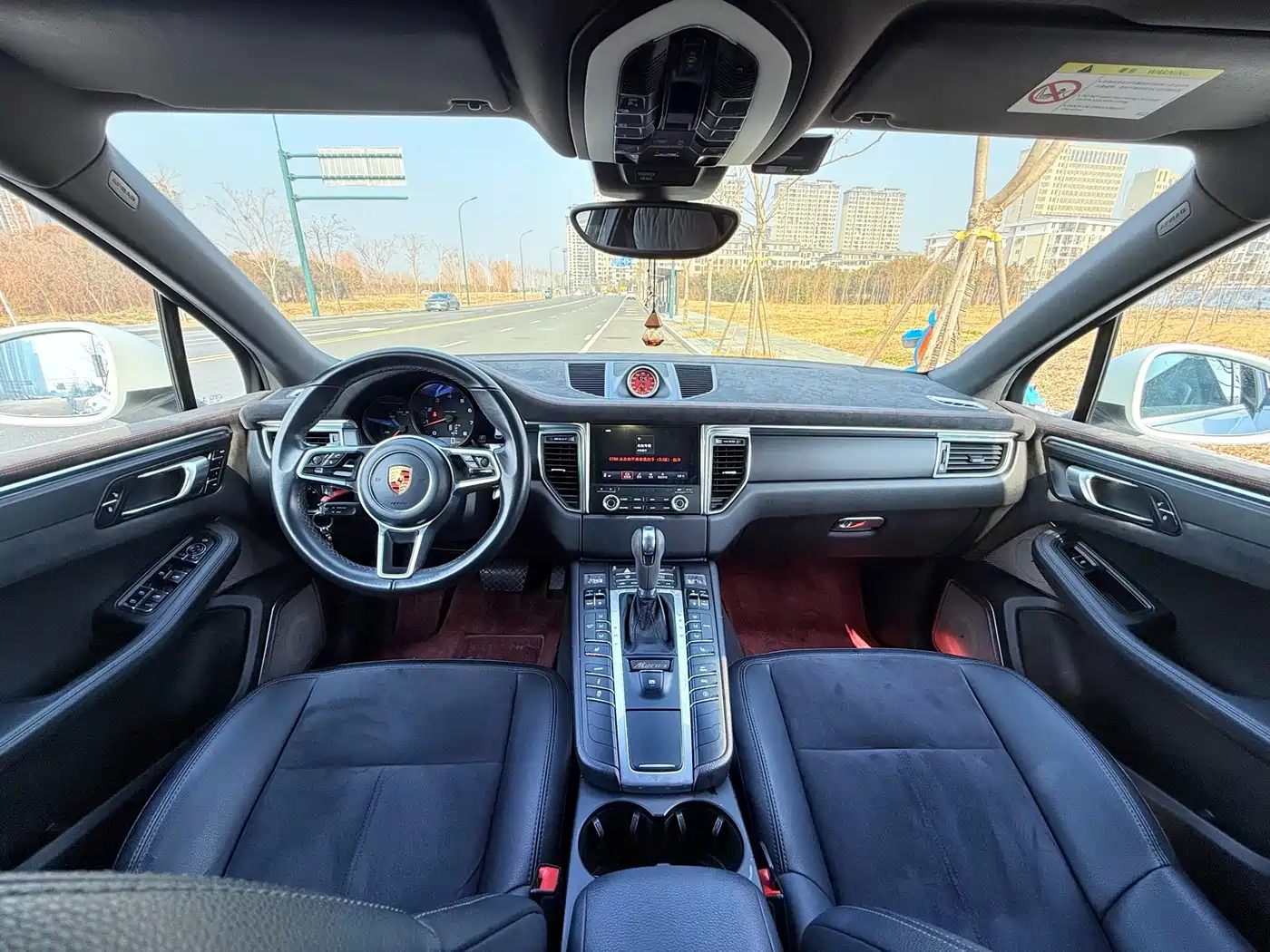 Porsche Macan 2017 Macan 2.0T фото 14